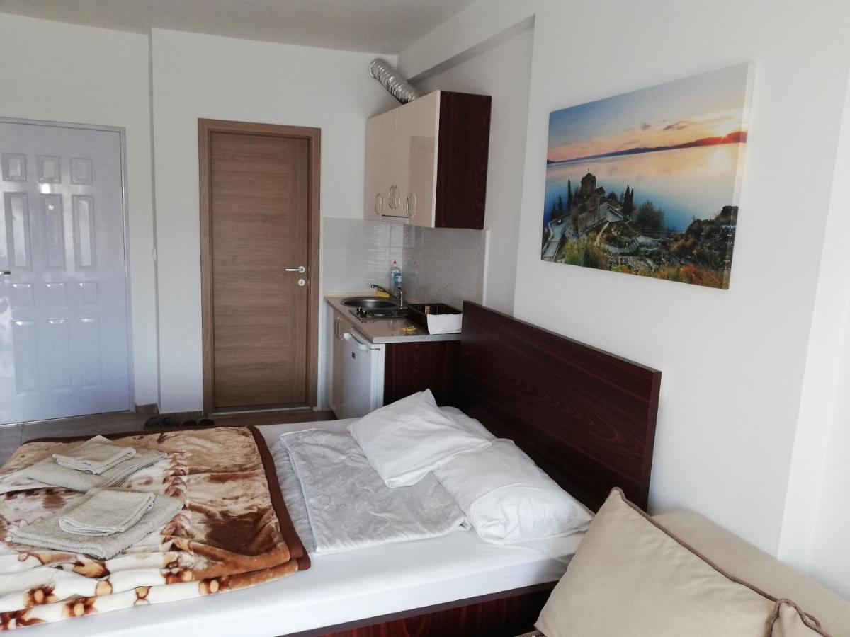 Center Apartment Delfina Ohrid Extérieur photo